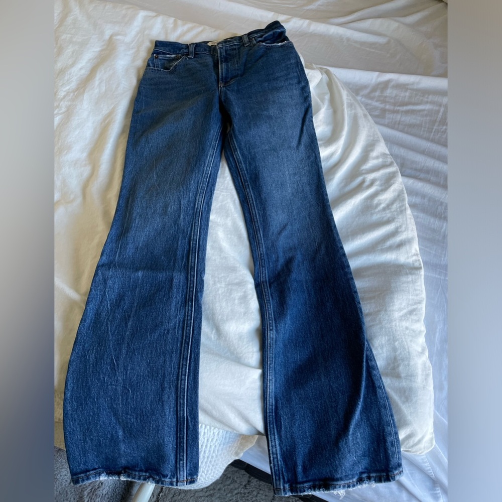 A&F vintage high rise jeans